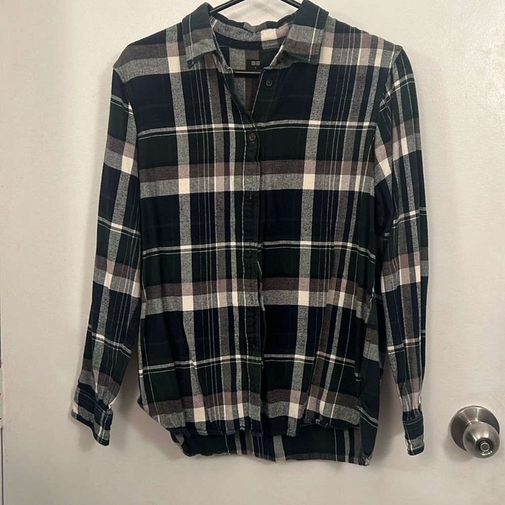 Uniqlo Green Flannel Button-Down